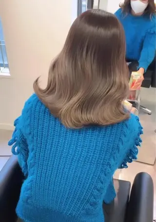 ミディアム カラー パーマ ヘアアレンジ メンズ キッズ ネイル マツエク・マツパ LINDOTOKYO梅田所属・酸性ストレート 髪質改善大槻勇樹のヘアスタイル