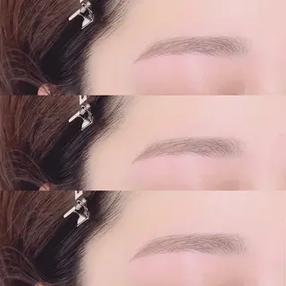 アイブロウ triton 上島のネイルデザイン