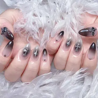 ネイル DIAMOND 💦のネイルデザイン