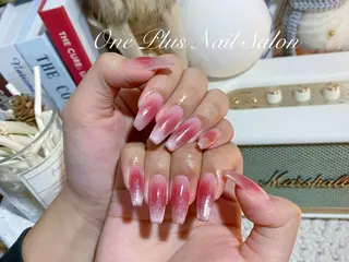 ネイル One Plus Nail Salonのネイルデザイン