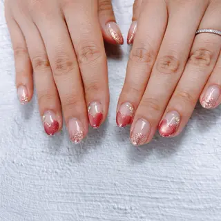 ネイル T.NAIL星ヶ丘所属・T.NAIL星ヶ丘/ 歴18年丁寧施術のネイルデザイン