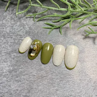 ネイル NAILROOM ekolu所属・近藤 穂乃果のネイルデザイン