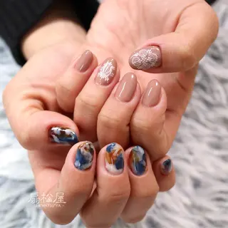 ネイル 扇松屋 marie.nのネイルデザイン