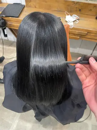 セミロング カラー 松田 恋のヘアスタイル