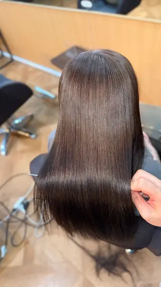 セミロング 髪質改善 晟之介のヘアスタイル