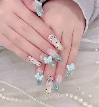 ネイル R salonのネイルデザイン