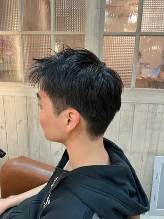 ショート メンズ 前平 友慈のヘアスタイル