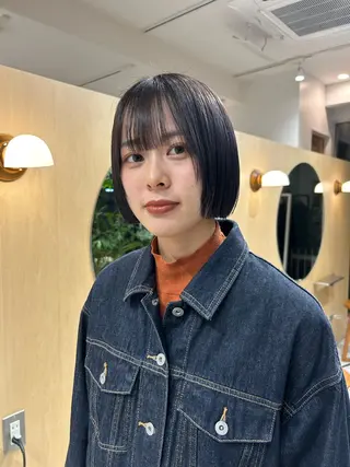 ショート カラー 🦖ミニボブ/ボブ /MOEKA🦕のヘアスタイル