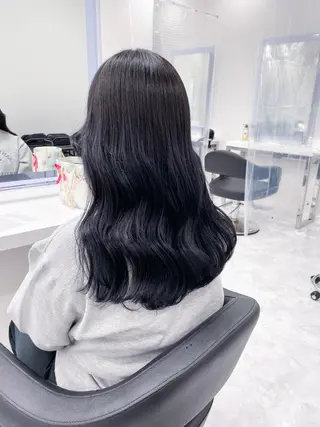 セミロング カラー ヘアアレンジ Ella所属・nana【艶髪】/ レイヤー/縮毛矯正のヘアスタイル