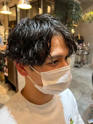 ショート パーマ メンズ fifth JINGUMAE所属・波巻きスパイラルパー マ/シャドウパーマ駿のヘアスタイル