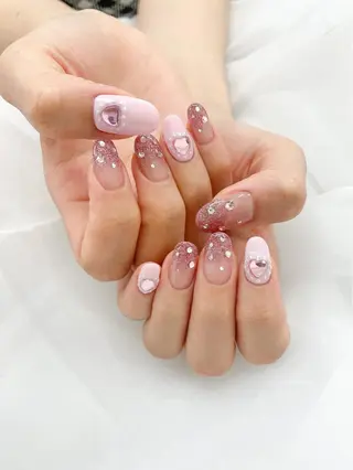 ネイル 五十嵐 美智のネイルデザイン