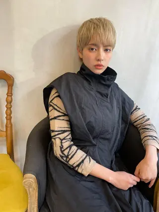 ショート カラー ショート/ボブ/ 心斎橋/宮脇美奈のヘアスタイル