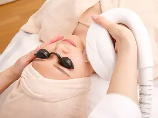 光フォト美容 エイジング、敏感肌のエステ・リラクイメージ