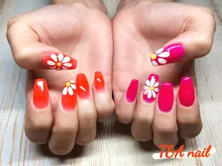 セミロング ネイル T&A nailのネイルデザイン