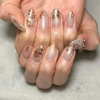 ネイル atelier　FIORITURA所属・FIORITURA aiのネイルデザイン