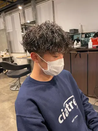 ショート パーマ メンズ 艶髪/透明感🪽 DISCO🪽のヘアスタイル