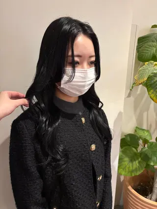 ロング 神田 音羽のヘアスタイル
