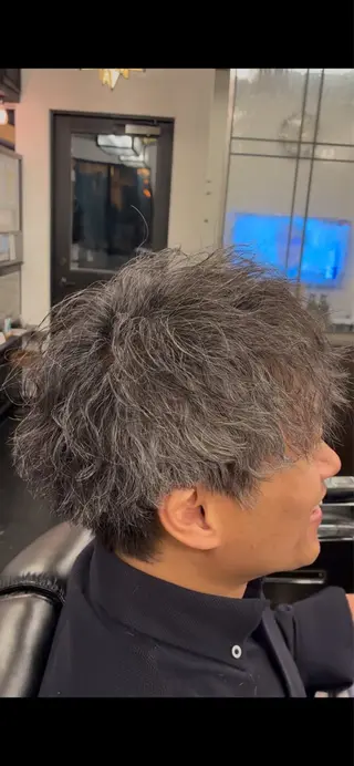 ショート パーマ メンズ 南保 匠のヘアスタイル