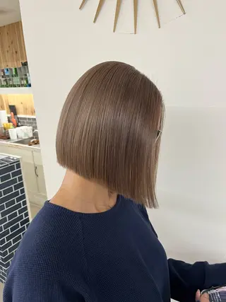 ミディアム pigment 【ピグメント】所属・まどか/荒井/ 外国人風🥑のヘアスタイル