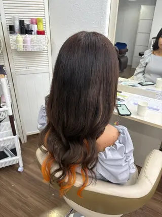 ロング GLOSS 心斎橋 山上のヘアスタイル