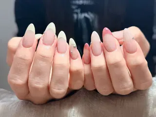 ネイル Ami 68のネイルデザイン