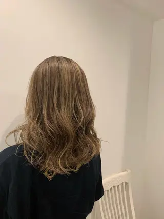 ミディアム 新宿/ 田口雄大のヘアスタイル