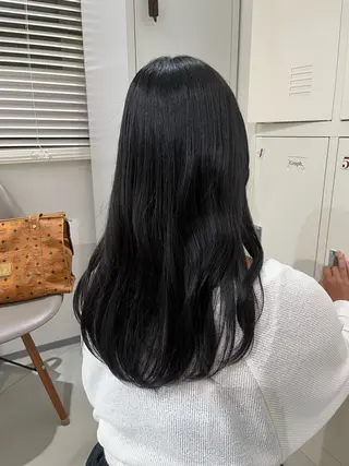 ロング カラー 原口 桃歌のヘアスタイル
