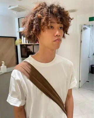 パーマ メンズ Loom.所属・村上雅人 ナチュラルモードのヘアスタイル