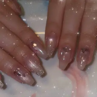 ネイル LUANA所属・LUANA ジュリのネイルデザイン