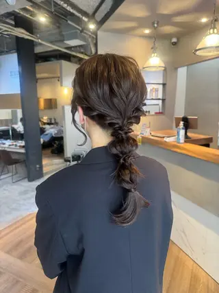 セミロング ヘアアレンジ 韓国ヘア🇰🇷 YUKINAのヘアスタイル