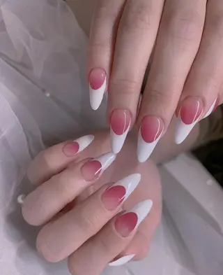 カラー INF ネイルサロンのネイルデザイン