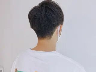 ショート メンズ タカハシ ハヤトのヘアスタイル