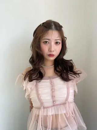 ロング カラー 愛莉/ラベンダー/ ベージュ/ブラウンのヘアスタイル