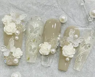 ネイル Hanaai Salon新宿店のネイルデザイン