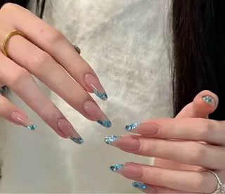 ネイル U.mi Nail Salonのネイルデザイン