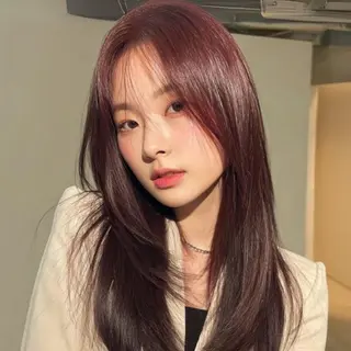 セミロング 縮毛矯正/レイヤー カット⭐️SHOTAのヘアスタイル