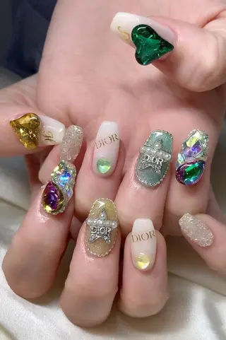 ネイル マツエク・マツパ アイブロウ Nail&eye Belire 新宿のネイルデザイン