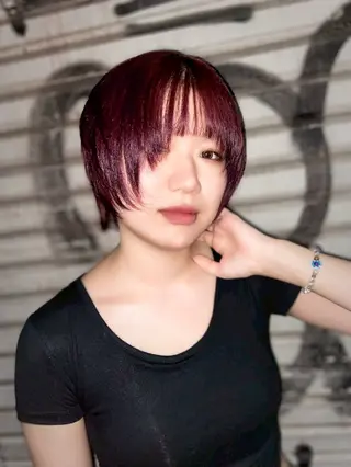 カラー ショート 🐬似合わせ🦈 佐々田 桜江のヘアスタイル