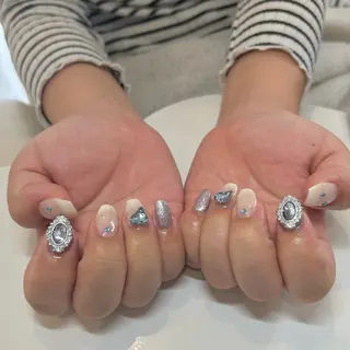 ネイル Uzuki ／ROCCOnailのネイルデザイン