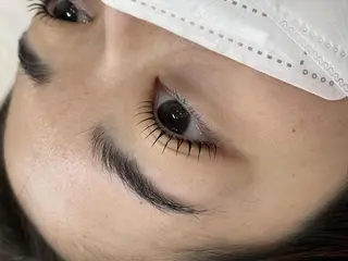 マツエク・マツパ eyeHbe shihoの眉毛・アイブロウイメージ