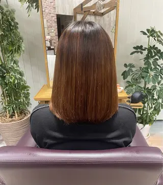 ミディアム シミズ カエデ🍁のヘアスタイル
