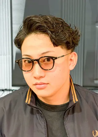 ショート パーマ メンズ DAD　BARBERSHOP所属・三宮メンズカット ヨシイッキのヘアスタイル
