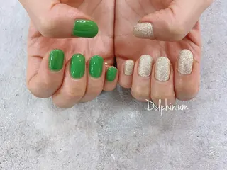 ネイル 岡本 友恵のネイルデザイン