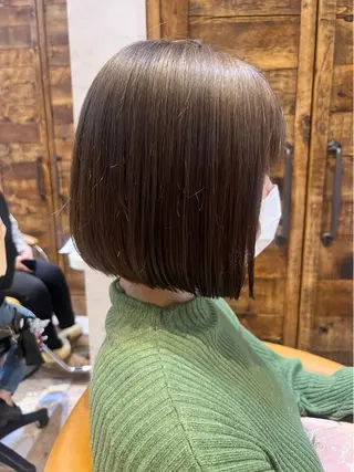 ミディアム カラー MIKU /ボブ/外ハネボブのヘアスタイル