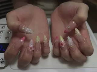 ネイル NAIL CIRCLESのネイルデザイン