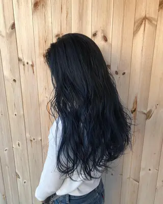 ロング カラー 房川 尚人のヘアスタイル