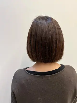 ミディアム 岸田 莉奈のヘアスタイル