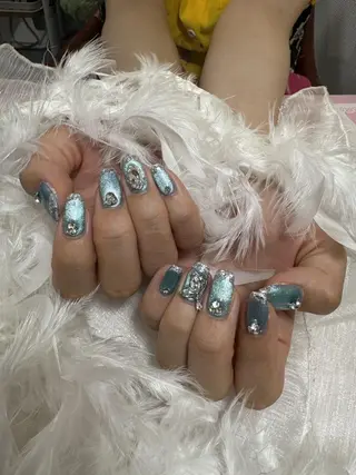 ネイル DEMAIN- 🌹のネイルデザイン