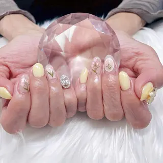 ネイル Luxy YUKIのネイルデザイン