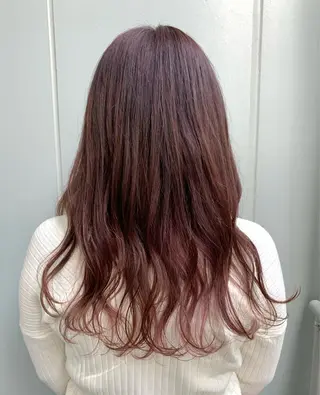 セミロング カラー ainico.所属・明治神宮前 NANAMIのヘアスタイル